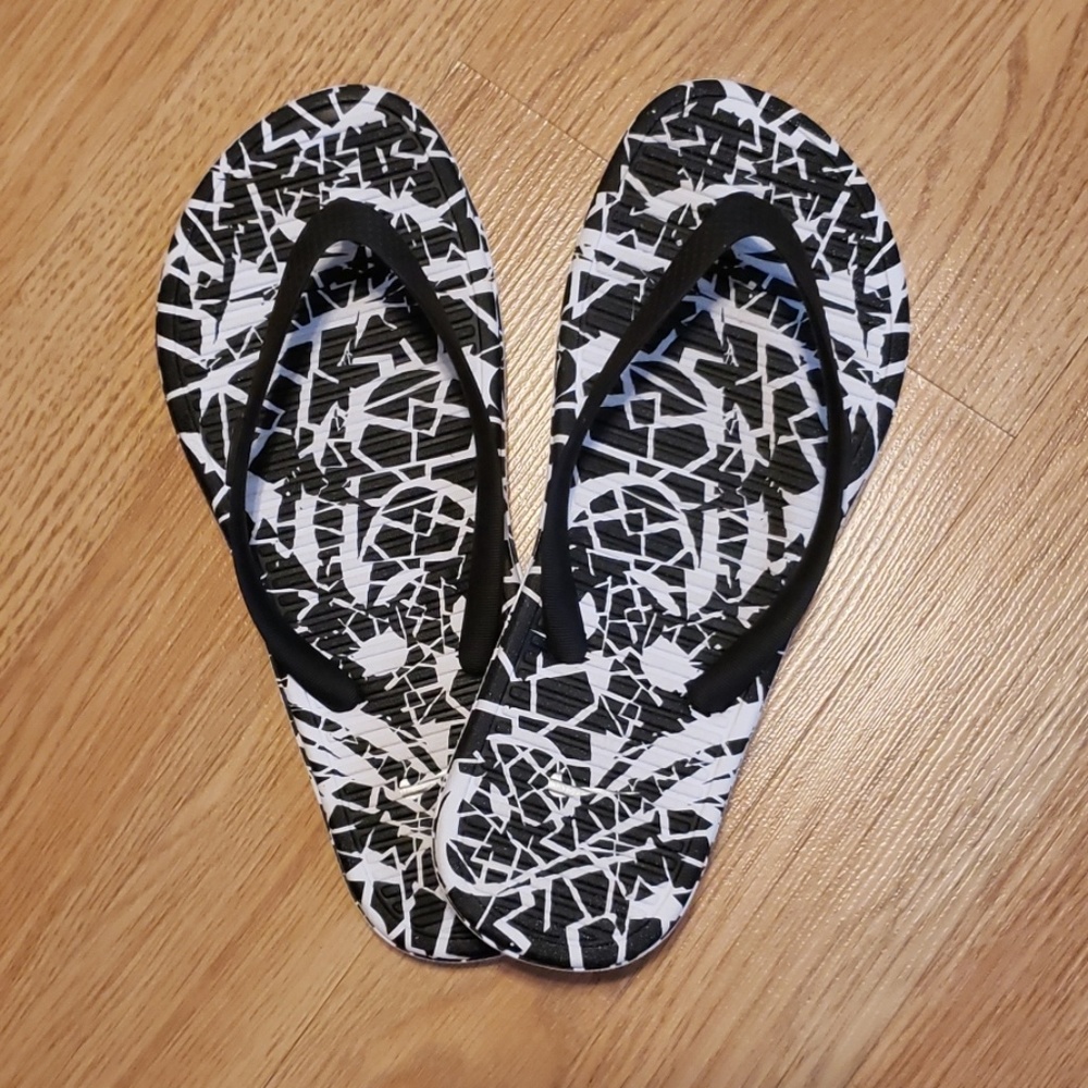 Nike Flip Flops